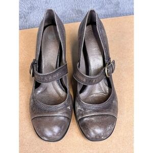 Nurture Womens Mary Jane Heels Pewter Metallic Leather Buckle Pumps Size 9.5M